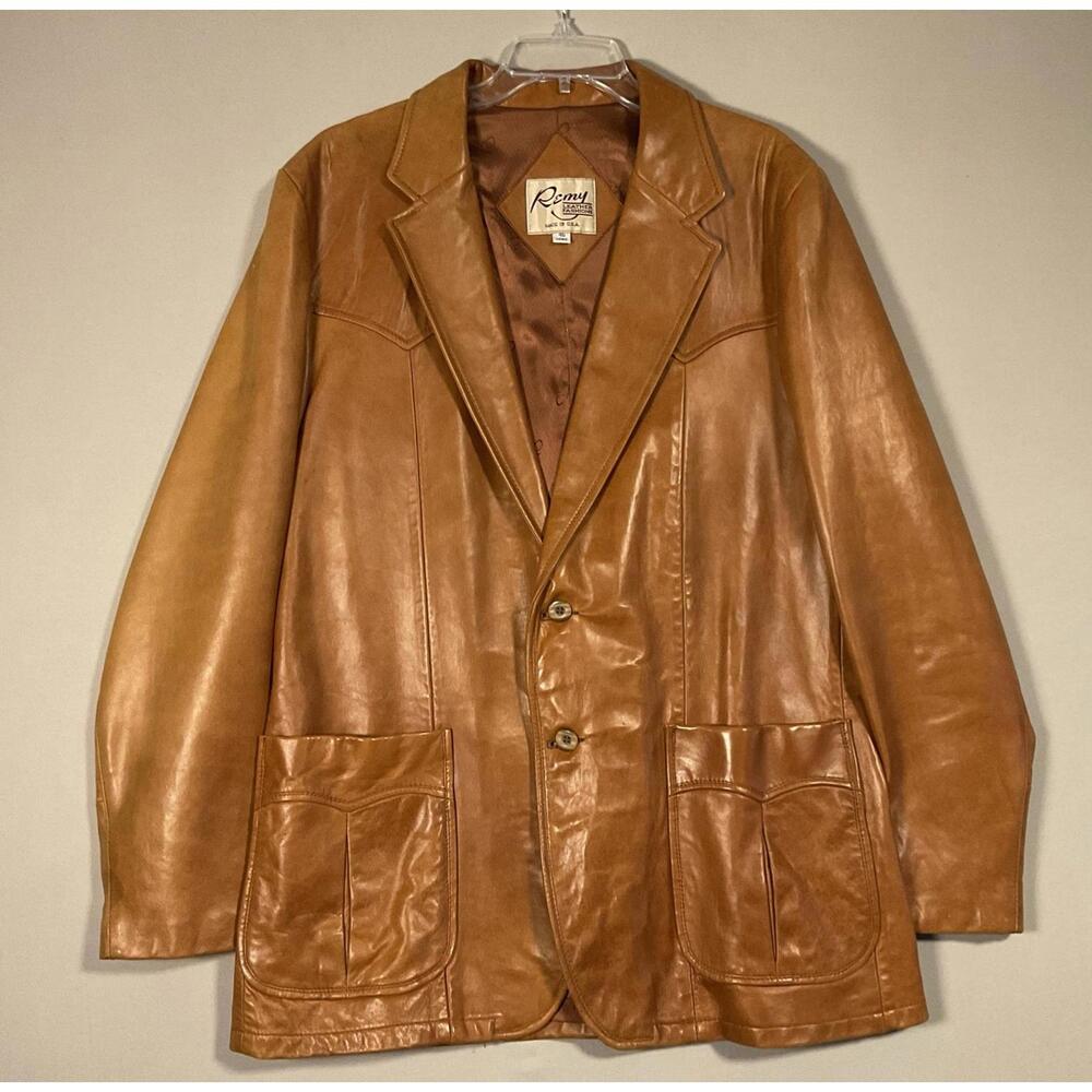 VINTAGE Remy Men’s Tan RARE Leather Jacket Size 46 Long, Lined BEAUTIFUL!!